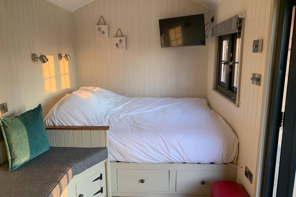 Lle Mary - Beautiful Views, Hot Tub, Secluded, Dog Welcome, Barmouth Llanddwywe Ngoại thất bức ảnh
