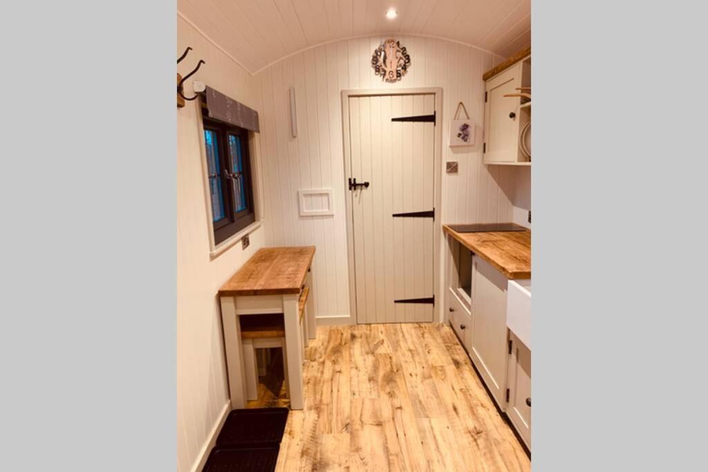 Lle Mary - Beautiful Views, Hot Tub, Secluded, Dog Welcome, Barmouth Llanddwywe Ngoại thất bức ảnh