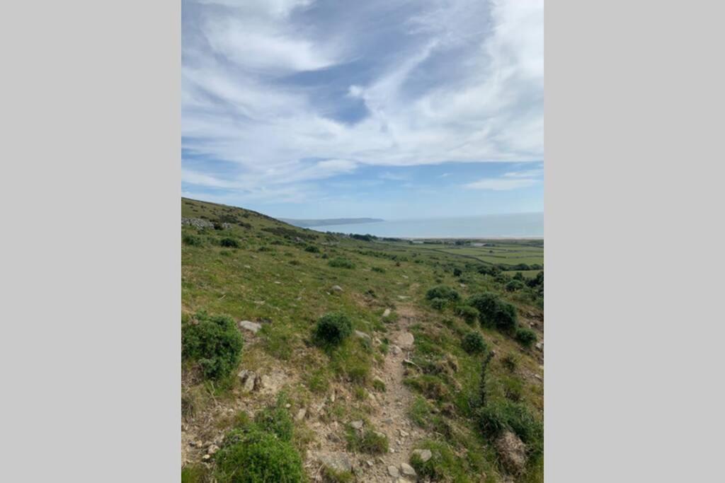 Lle Mary - Beautiful Views, Hot Tub, Secluded, Dog Welcome, Barmouth Llanddwywe Ngoại thất bức ảnh
