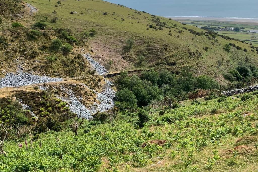 Lle Mary - Beautiful Views, Hot Tub, Secluded, Dog Welcome, Barmouth Llanddwywe Ngoại thất bức ảnh